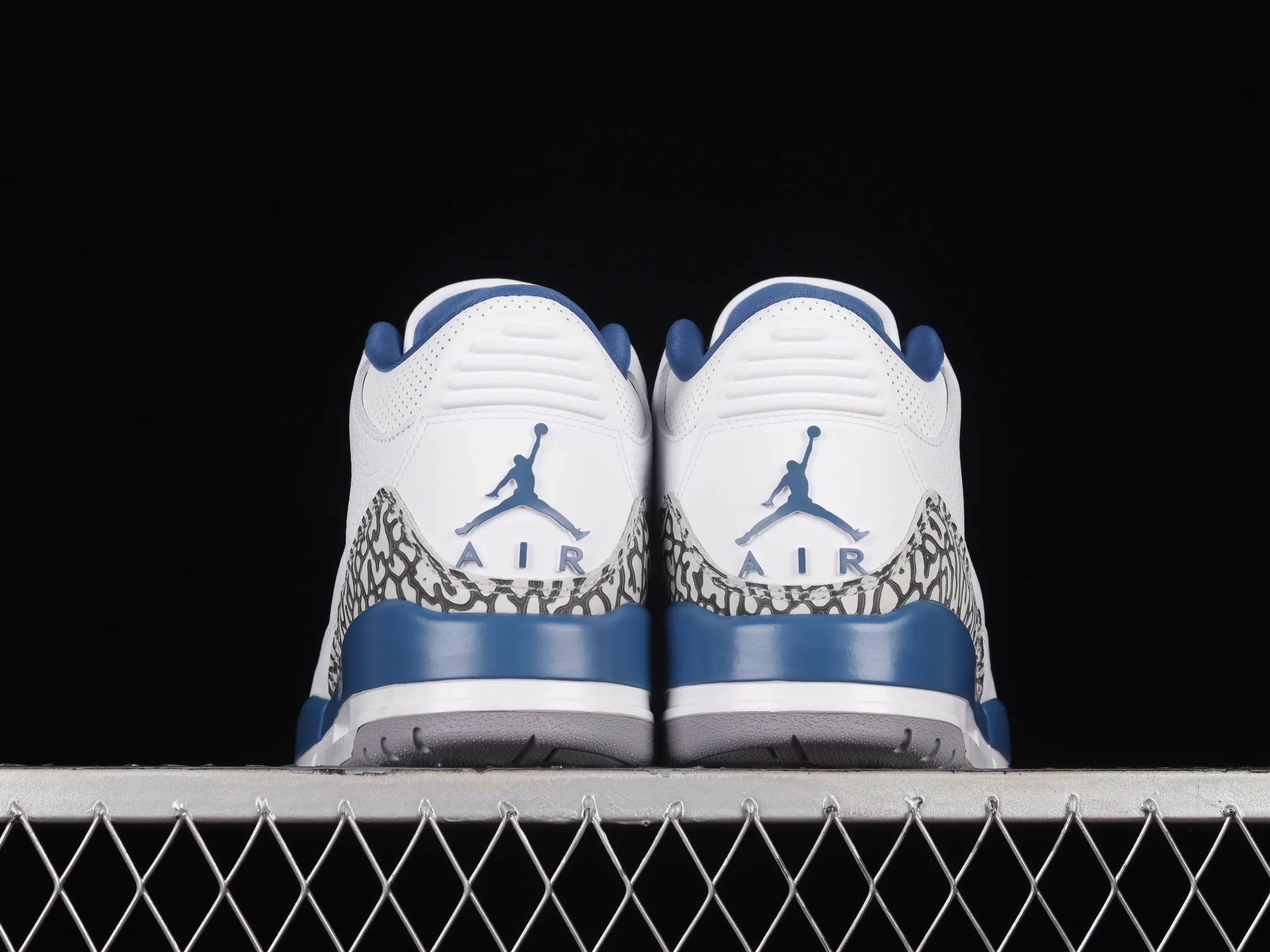 All categories Air Jordan Jordan series basketball shoes Air Jordan 3 foreign trade version Air Jordan Retro AJ3 Joe 3 White and Blue Wizards CT8532-148
